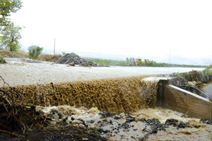 Λάρισα: Στα δύο κόπηκε η χώρα