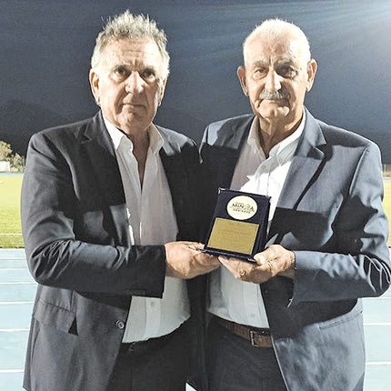 Κολυμβητήριο, γήπεδο ποδοσφαίρου, ετοιμάζεται το κλειστό γυμναστήριο και από προχθές το Αρκαλοχωρίου των παθών έχει και ολοκληρωμένο στάδιο