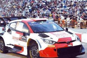 ΡΑΛΙ ΑΚΡΟΠΟΛΙΣ: Νικητής για 2η φορά ο Ροβάνπερα