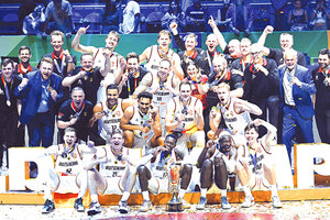 Η Γερμανία πανηγυρίζει τον ιστορικό τίτλο της