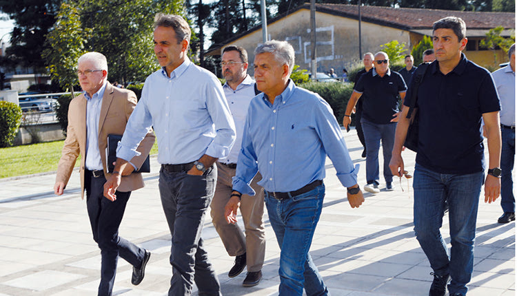 Μητσοτάκης: Αναζητά στο Στρασβούργο ευρωπαϊκούς πόρους μετά τη βιβλική καταστροφή στη Θεσσαλία
