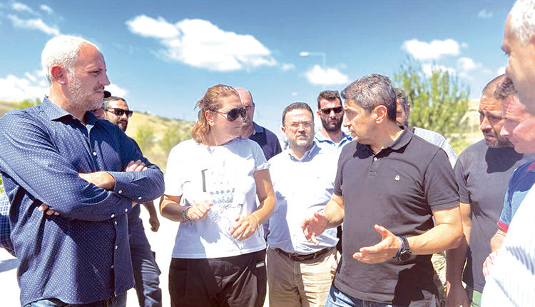 Από την επίσκεψη Αυγενάκη στις πληγείσες περιοχές