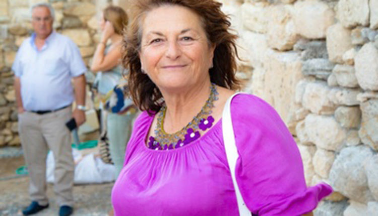 Η κ. Σοφιανού