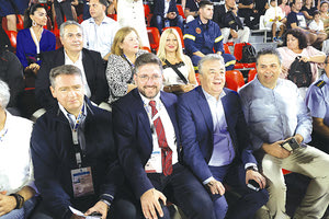 Οι κ.κ. Σέγκος, Μποκέας, Αρναουτάκης, Πιτσούλης στην τελετή έναρξης των αγώνων