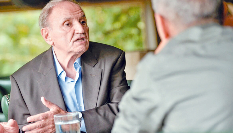 Συνέντευξη στον Δημήτρη Δανίκα έδωσε ο Στέφανος Τζουμάκας
