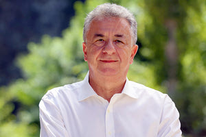 Τη Δευτέρα η παρουσίαση όλων των υποψήφιων Αρναουτάκη στις Αναδρομές