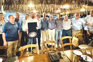 Τίμησαν τον δήμαρχο Μποκέα