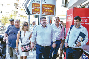 Από την περιοδεία στις επιχειρήσεις της οδού Έβανς