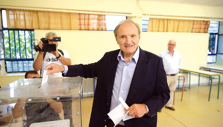 Ο κ. Στέφανος Τζουμάκας