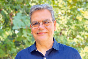 Toυ Χάρη Ξενικάκη*