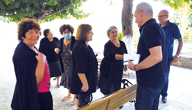 Σε Πενταμόδι και Κάτω Ασίτες
ο Αλέξης Καλοκαιρινός