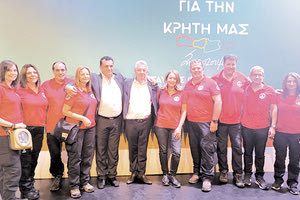 Η προεκλογική «πρώτη» Αρναουτάκη στις «Αναδρομές» και η παρουσίαση πολυσυλλεκτικού ψηφοδελτίου ήταν  θριαμβευτική.