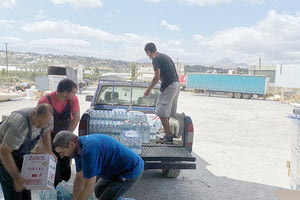 Έφυγε για Θεσσαλία η πρώτη αποστολή υλικής βοήθειας