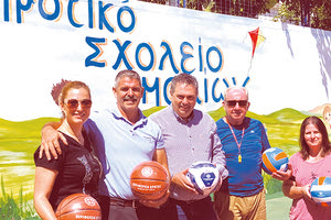 Ο κ. Πιτσούλης στο δημοτικό σχολείο Μαλίων