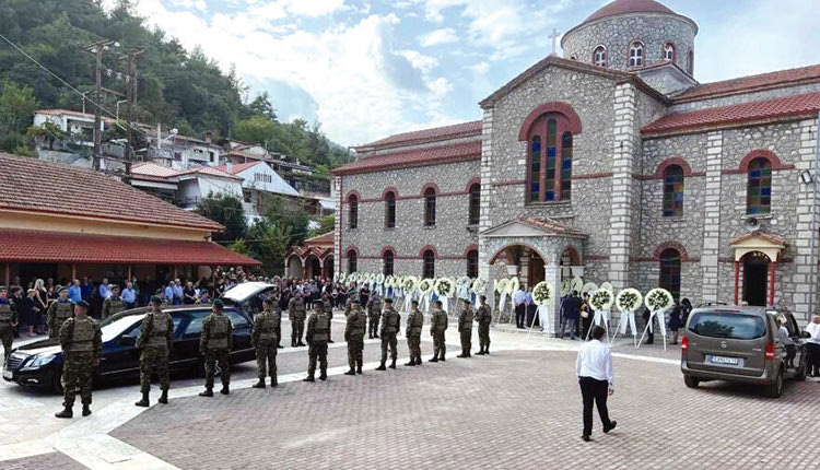 Θρήνος στην κηδεία του αρχιλοχία