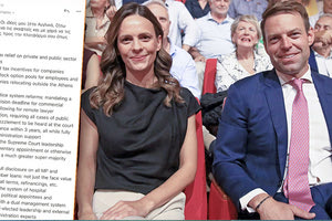 ΑΧΤΣΙΟΓΛΟΥ ΚΑΣΣΛΑΚΗΣ EMAIL