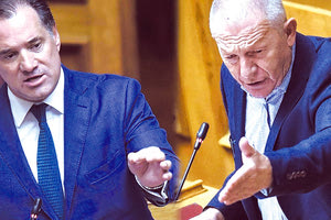 Άντε πάλι τα ίδια με Άδωνι και ΚΚΕ! Αυτή την φορά με τον κοινοβουλευτικό εκπρόσωπο του ΚΚΕ Θανάση Παφίλη στη συζήτηση επί του εργασιακού νομοσχεδίου.