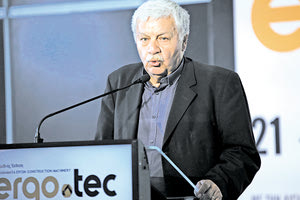 Ο αντιπεριφερειάρχης Περιβάλλοντος Νίκος Ξυλούρης