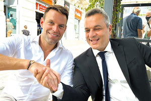 μαμουλακης κασσελακης