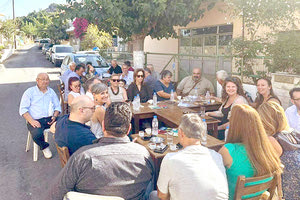 Στις συνοικίες η Καναβάκη