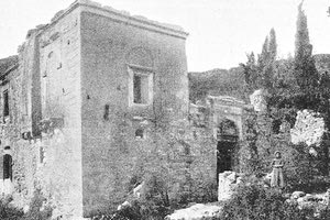 ΦΩΤΟΗΜΕΡΑΣ: ΦΩΤΟΓΡΑΦΙΑ-ΝΤΟΚΟΥΜΕΝΤΟ από βενετσιάνικη κατοικία στο χωριό Τζιτζιφές Αποκόρωνα (πηγή: από το βιβλίο MONUMENTI VENETI DELL' ISOLA DI CRETA του GIUSEPPE GEROLA)