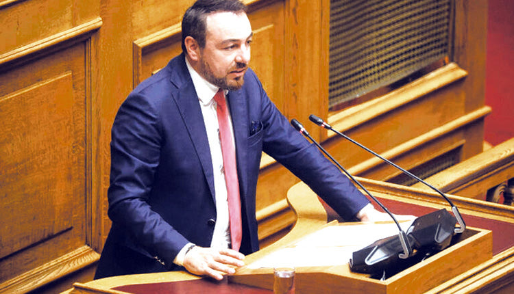 Ο Φραγκίσκος Παρασύρης