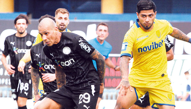 Ο Μεγιάδο με τον Ντίαζ στο χθεσινό ματς