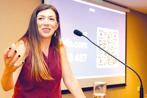 Η τοπογράφος και συγκοινωνιολόγος με ειδίκευσή στην βιώσιμη κινητικότητα Μαρία Σίτη,