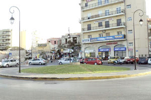 πλατεια 18 αγγλων