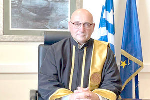 Ο πρύτανης του Πανεπιστημίου Κρήτης Γιώργος Κοντάκης