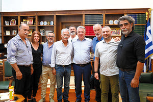 Από την επίσκεψη Δανέλλη στον περιφερειάρχη