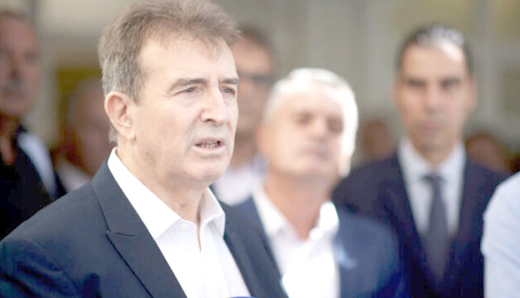 «Είναι αδιανόητο να μην αξιολογείται κανείς»