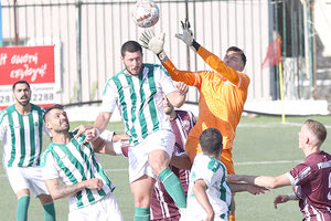 Ο Δαμιανάκης με κεφαλιά πέτυχε το νικητήριο γκολ του ΠΟΑ