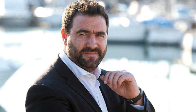 Ο Γιώργος Σισαμάκης περιγράφει πώς πρέπει να είναι η ισχυρή ταυτότητα του Ηρακλείου
