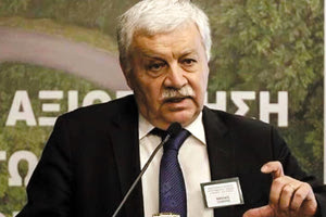 Μια σειρά από προκλήσεις για μεγάλα έργα στην Κρήτη κλήθηκε να αντιμετωπίσει και να φέρει εις πέρας ο αντιπεριφερειάρχης Περιβάλλοντος Νίκος Ξυλούρης ή Νικολάτσος.