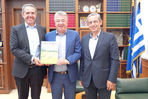 Από τη συνάντηση Αρναουτάκη με τον πρέσβη της Σουηδίας.