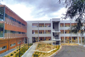 Γενικές και αόριστες οι απαντήσεις του υφυπουργού Υγείας για την κατάρρευση του Βενιζελείου