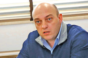 Η αντίδραση του Βαρδαβά