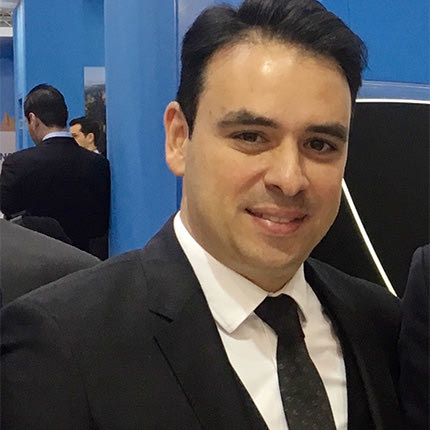 Ο κ. Μανόλης Αποστολάκης, εκπρόσωπος ενός από τους μεγαλύτερους ισραηλινούς τουρ οπερέιτορ στην Κρήτη 