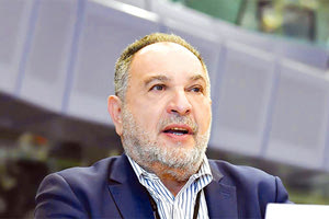 Τα συγχαρητήρια Κουράκη