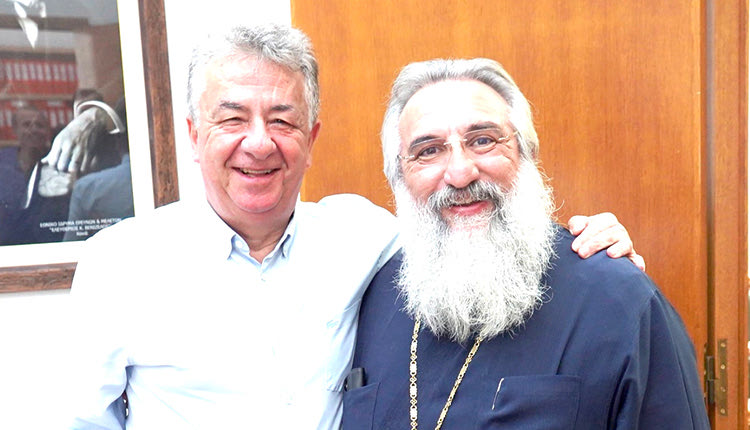 Από την επίσκεψη του Αρχιεπισκόπου Κρήτης στον Σταύρο Αρναουτάκη
