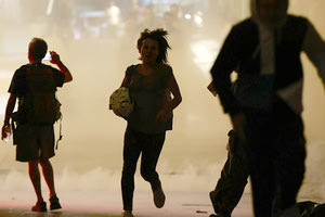 ΓΙΑ ΤΟΝ «ΕΥΑΓΓΕΛΙΣΜΟ» Μετά από χρόνια τόσο μεγάλη συμμετοχή σε πορεία αντιεξουσιαστών