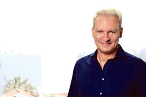 Ο κ. Καλοκαιρινός αρχίζει άμεσα τις επαφές με τους εκλεγμένους συμβούλους του