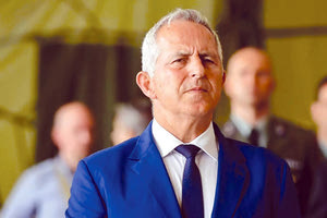 Αναδίπλωση Αποστολάκη μετά από την κατακραυγή του ΣΥΡΙΖΑ