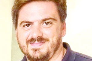 Ο Μανόλης Καμπουράκης