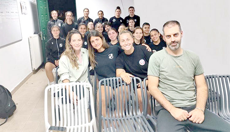 Επίσκεψη του ΠΣΑΠΠ 
στη γυναικεία ομάδα του ΟΦΗ