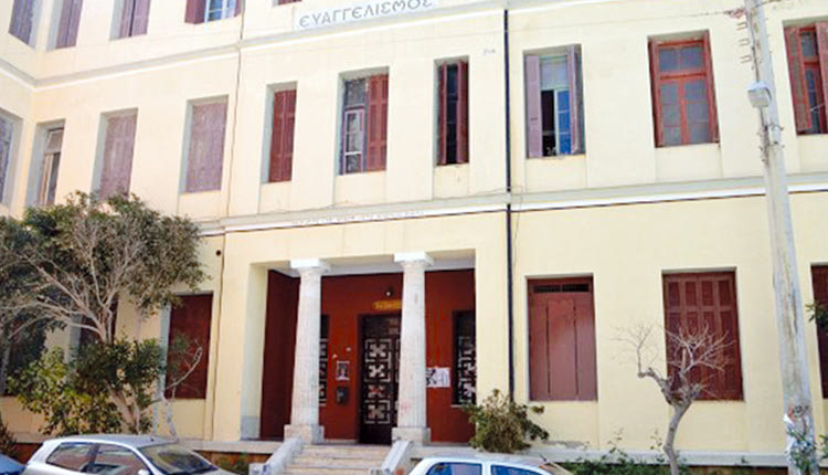 Ευαγγελισμός: Ο Σπηλαιολογικός Όμιλος πετά το γάντι σε Πρυτανεία και ΕΛ.ΑΣ.