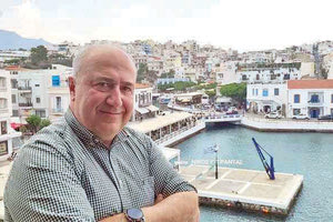 Ο κ. Χαριτάκης