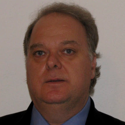 “Ο χρόνος στην Ογκολογία είναι συμπυκνωμένος και οι εξελίξεις είναι ραγδαίες” λέει στην “Π” ο καθηγητής 
Γιάννης Σουγκλάκος 