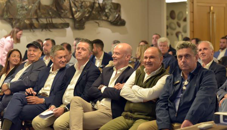 Αλλαγή σελίδας για την Πανελλήνια Ομοσπονδία Ξενοδόχων με νέο Δ.Σ.